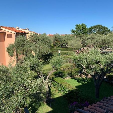 Bilocale Residence Gli Ulivi San Teodoro Сан-Теодоро Экстерьер фото